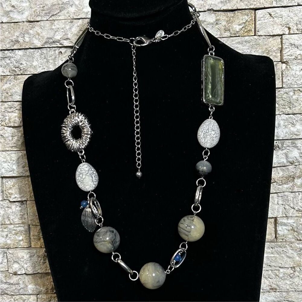Chico's Runway Long Necklace 32" Silver-tone Gray Silver Multi Stones Statement